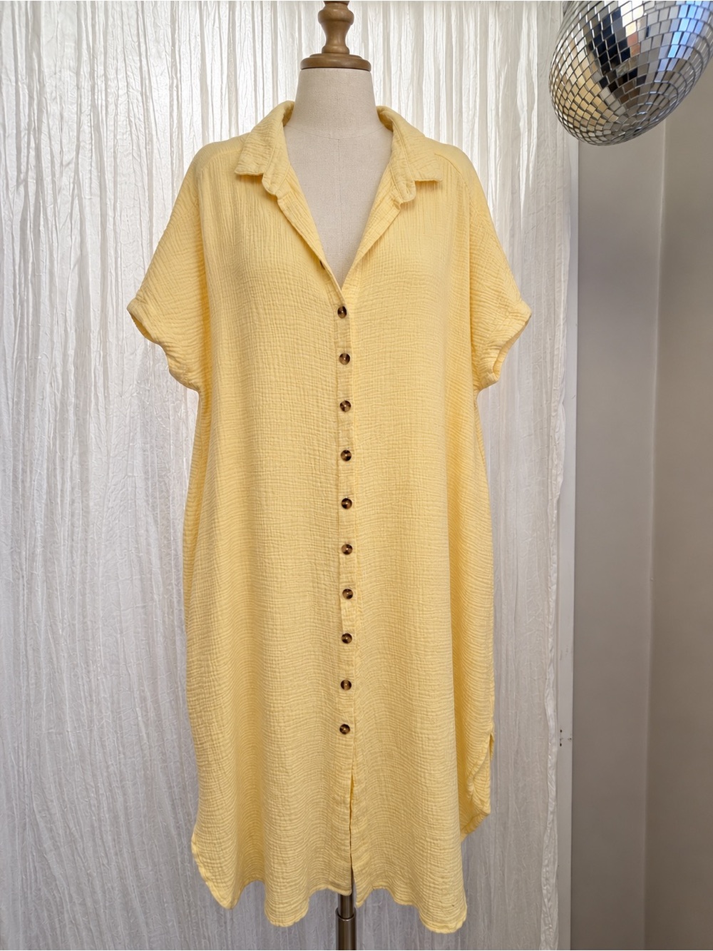 Women’s Butter Yellow Gauze Button-Front Cover-Up Dress